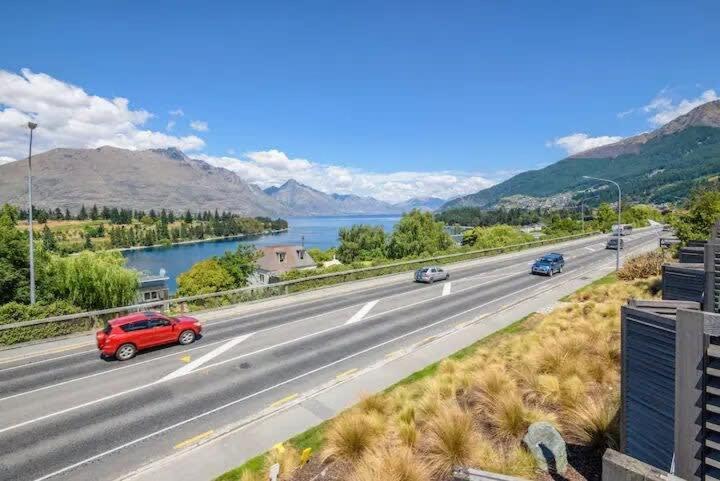 Luxury Lakeview 2 Bedroom Apartment Queenstown Buitenkant foto